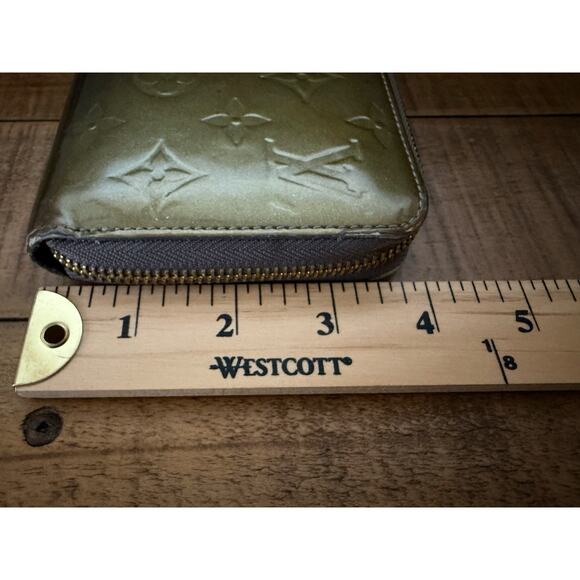 Louis Vuitton Zippy Wallet Women's Green Monogram Vernis Leather Long Clutch Zip - Picture 15 of 16